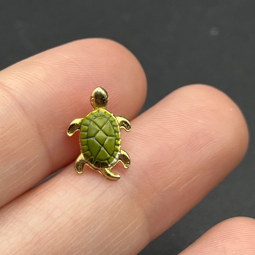 Green Shell Turtle Gold Tone Tiny Lapel Hat Pin